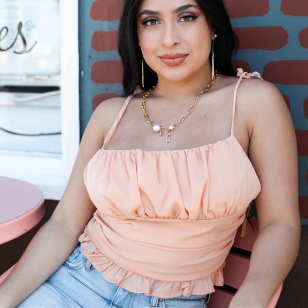 🌼Draped Self-Tie Strap Crop Top🌼